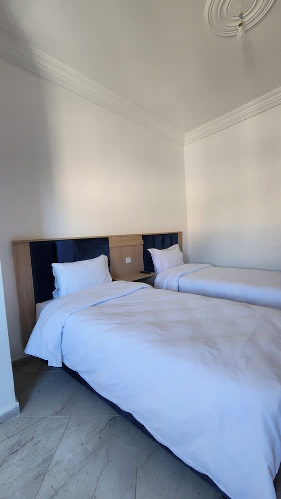 Hotel nakhil dak 2