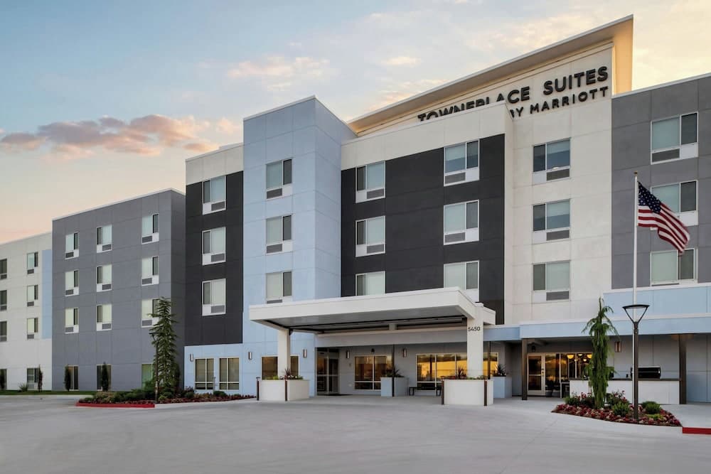 TownePlace Suites by Marriott Midwest City 1