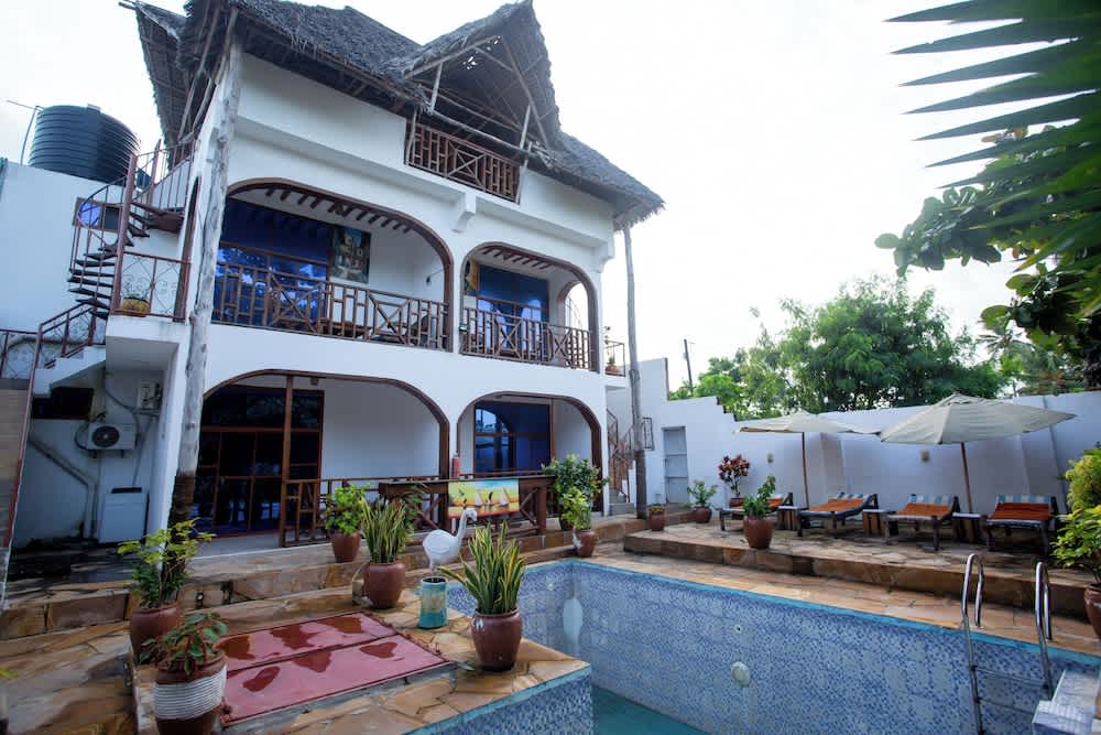 Utulivu Bungalow 1