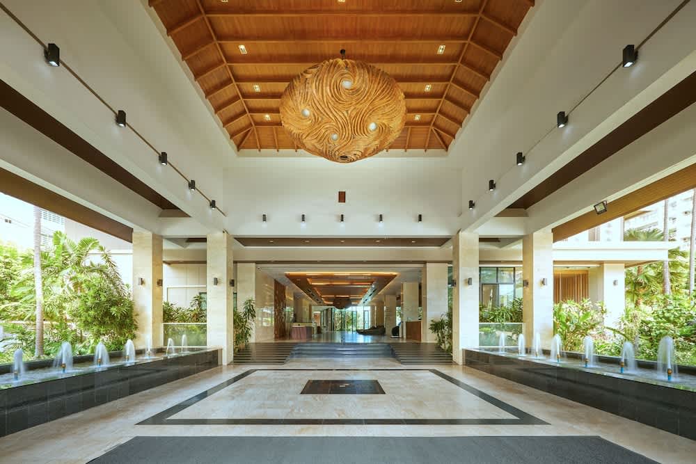 Welcome World Beachfront Resort 2