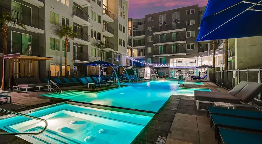 Biltmore Apartments By Landing 1