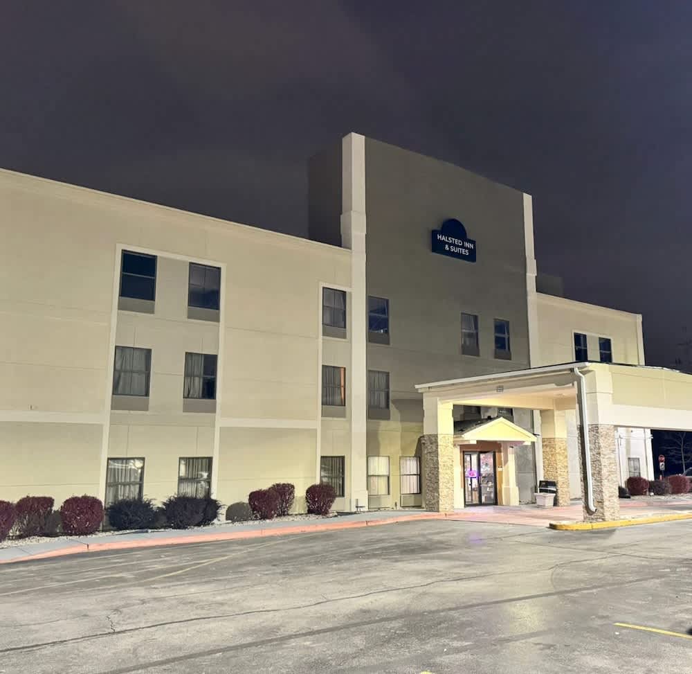 Halsted Inn and Suites Harvey - Chicago Southland 1