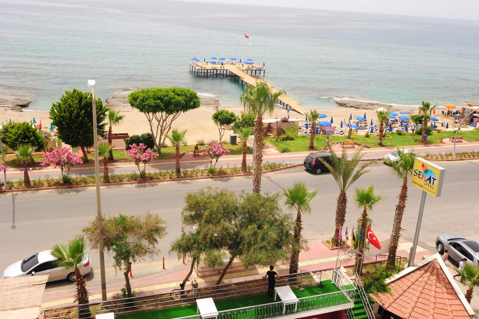 Semt Luna Beach Hotel 1