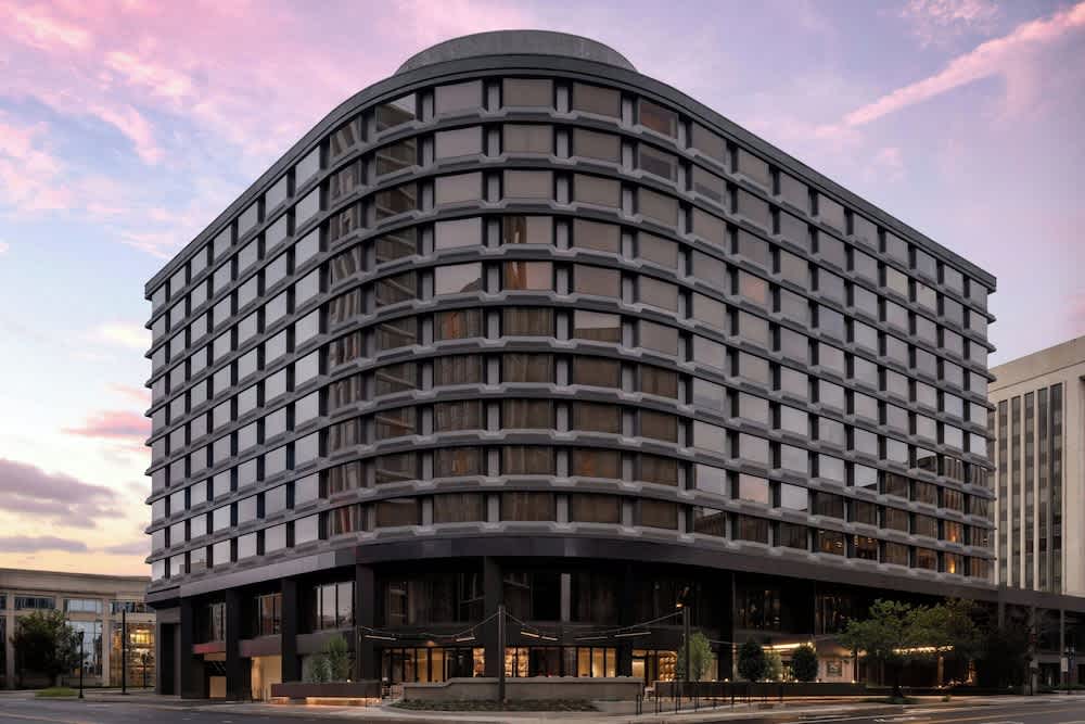 AC Hotel Arlington National Landing 1