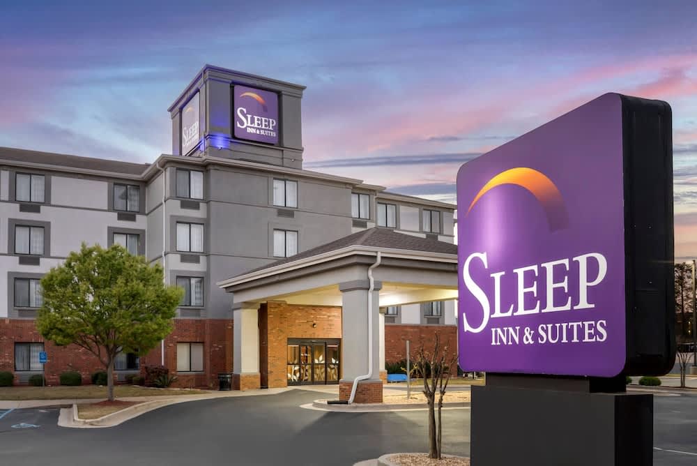 Sleep Inn & Suites Auburn Campus Area I-85 1