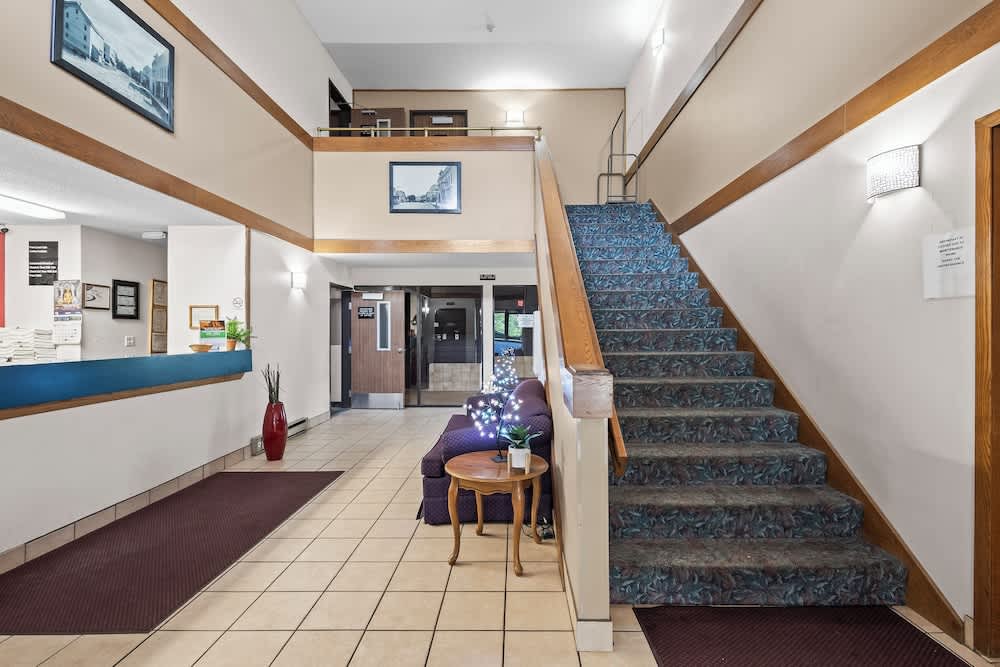 Wautoma Inn by OYO Near Airport WI 73 2