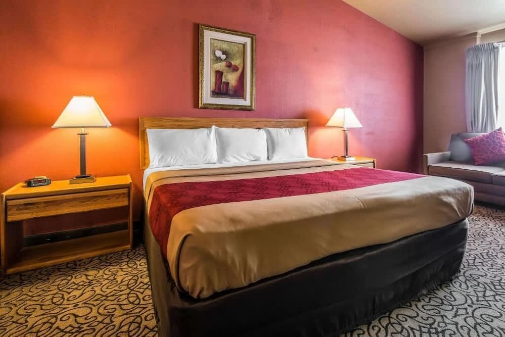 Rodeway Inn Brush 2