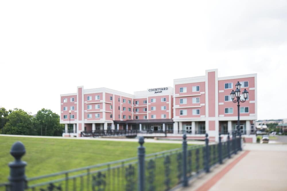 Courtyard by Marriott Rome 1