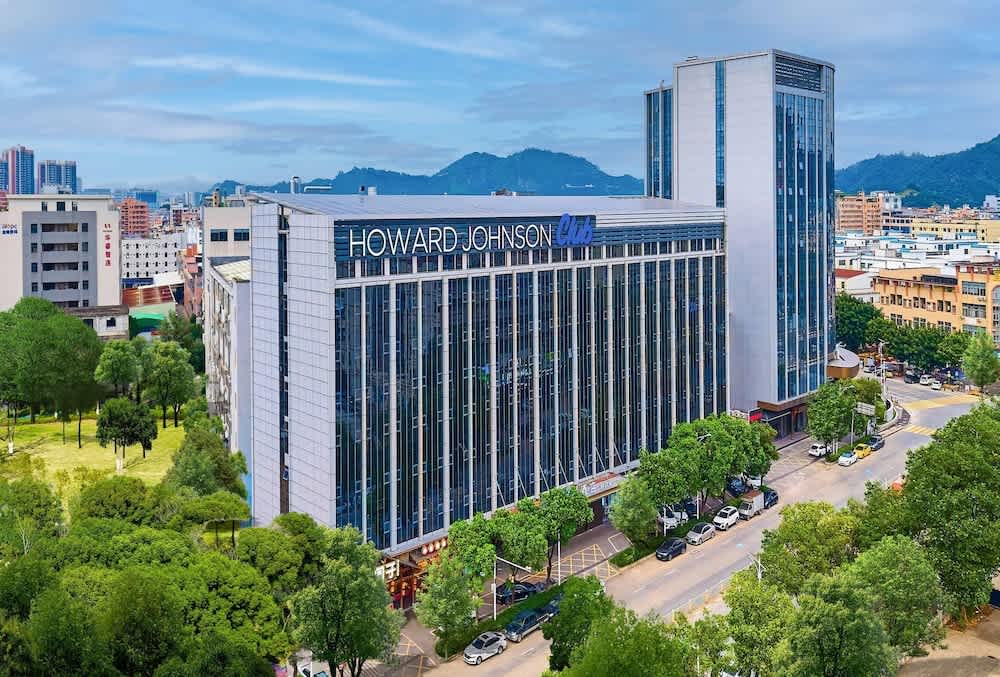 Howard Johnson By Wyndham Club Hotel Songshan Lake Dongguan 1