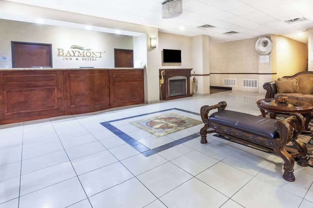 Grander Inn & Suites by IHG 2
