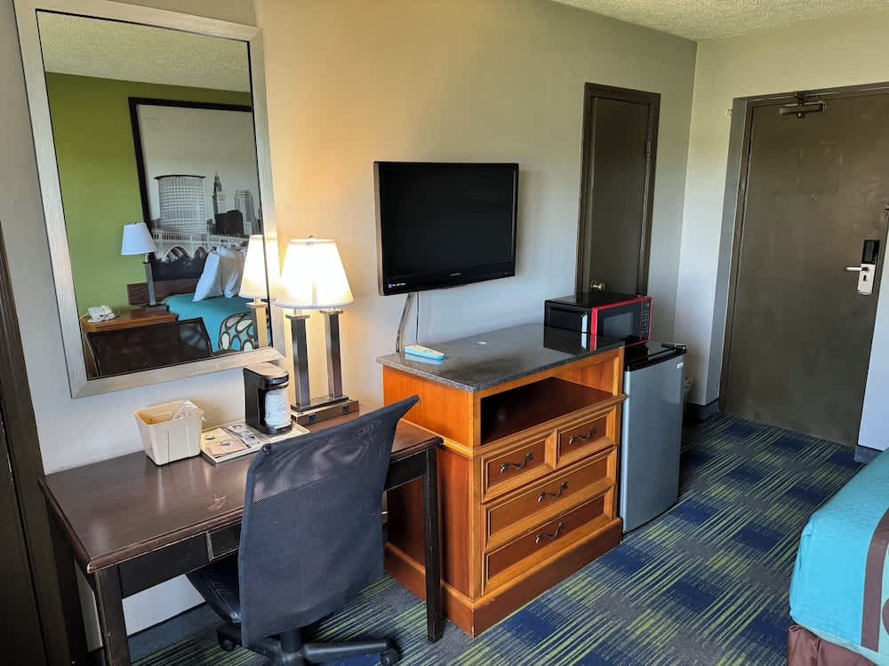 South Ridge Inn 2