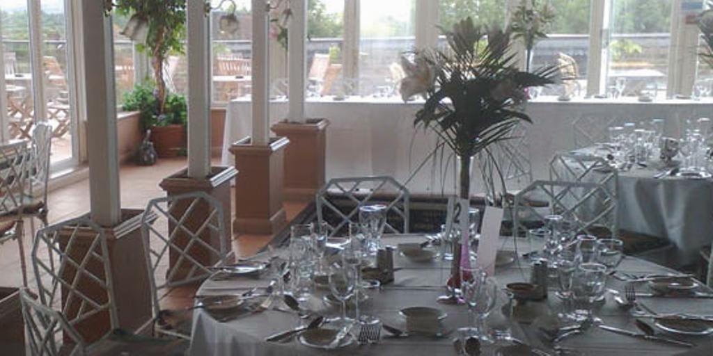 The White Hart - A Heartwood Inn 2