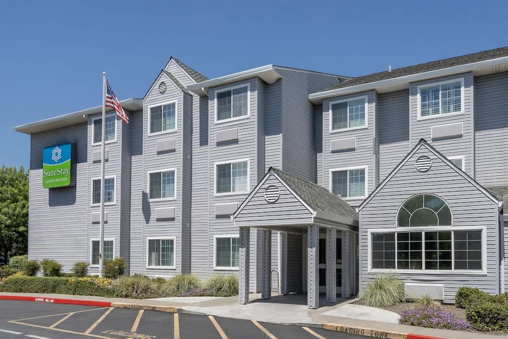 SureStay by Best Western Sacramento South Natomas 1