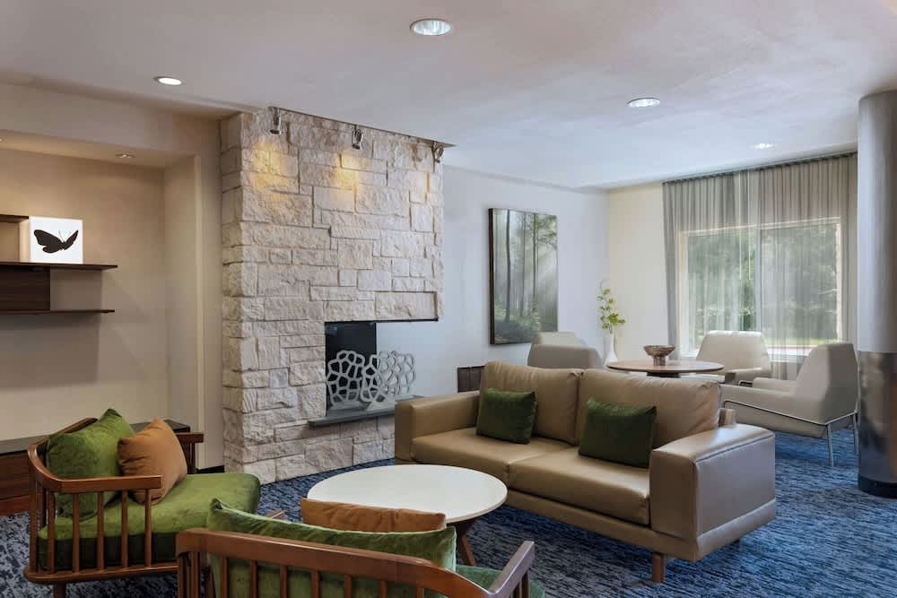 Fairfield Inn & Suites by Marriott Fredericksburg Texas 1