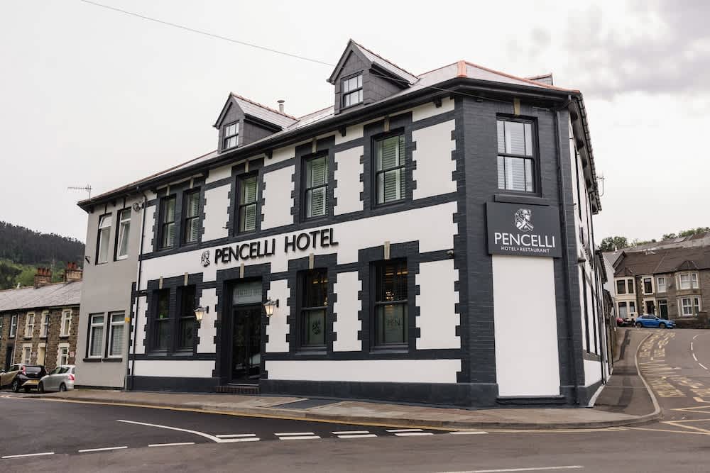 Pencelli Hotel 1