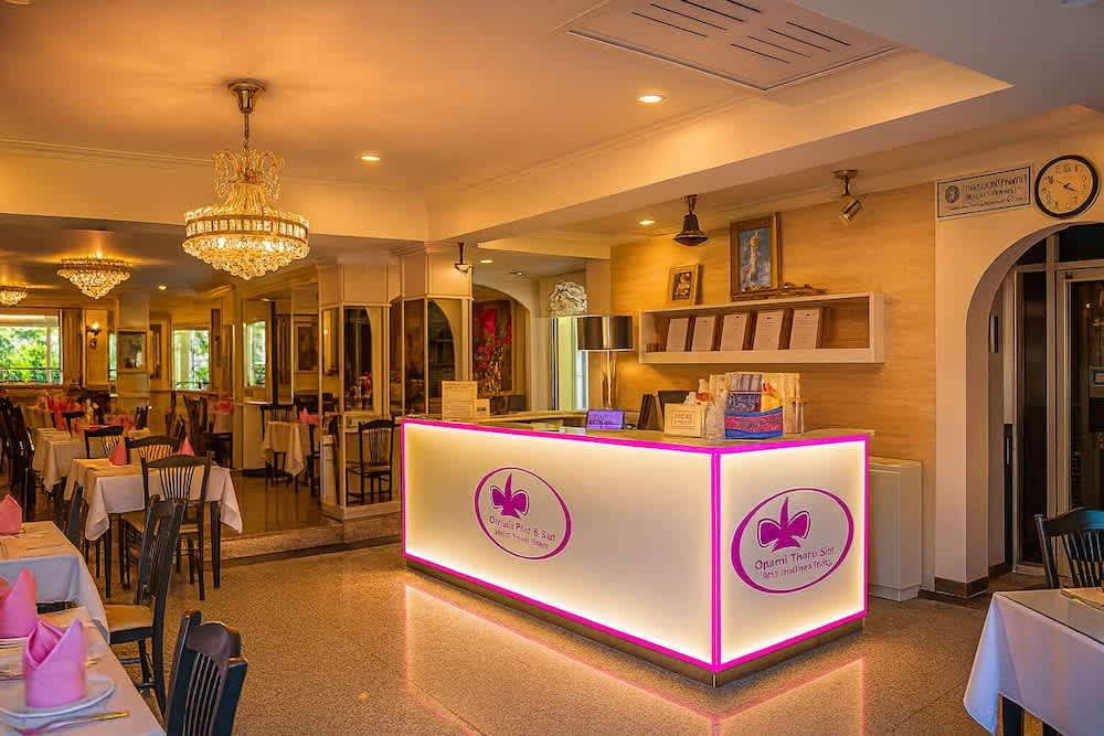 Orchid Hotel and Spa Kalim Bay 2