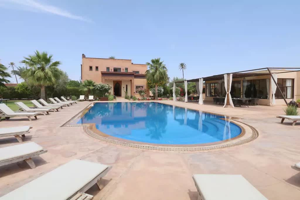 La Villa Des Golfs & PinkCactus 2