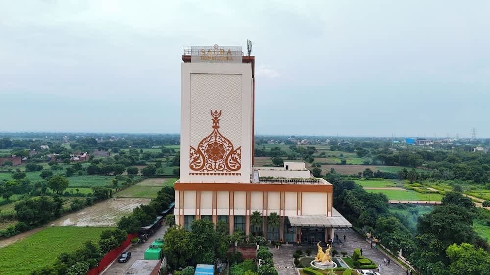 Saura Hotel, Agra – A Club Mahindra Associate 1