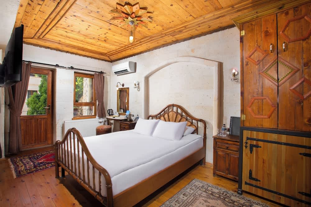 Aja Cappadocia Cave Hotel 2