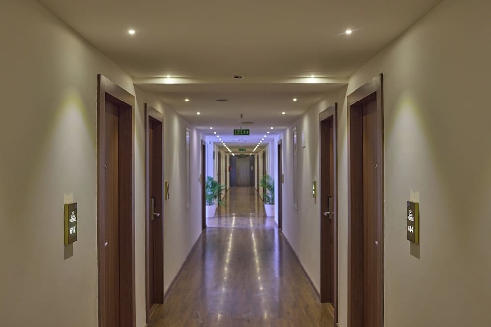 Grand Continent Brookefield - A Sarovar Portico Affiliate Hotel 2