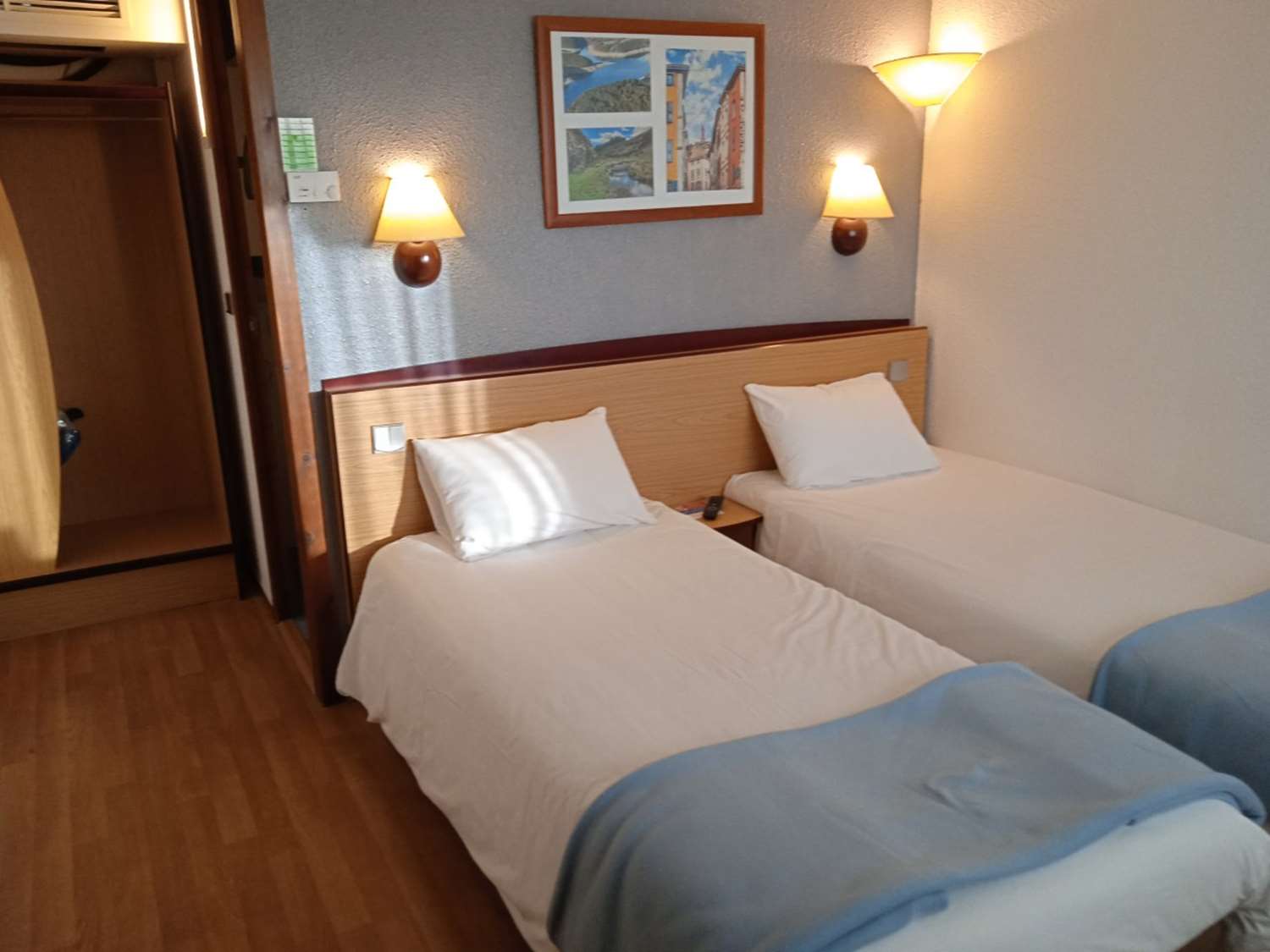 Hôtel Restaurant Campanile Aurillac 1