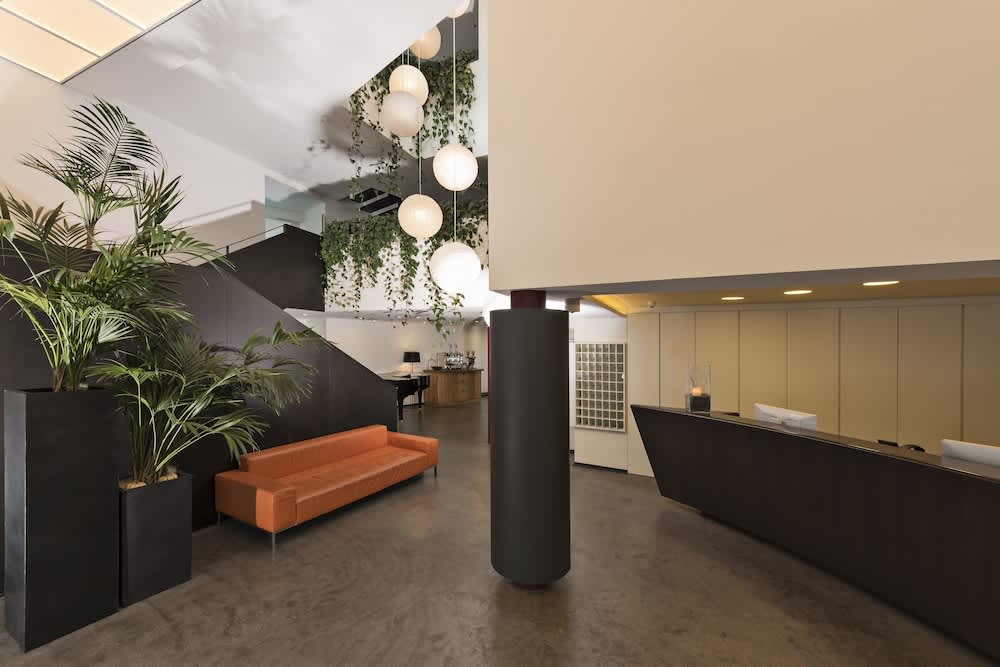 Bio & Wellnesshotel Pazeider - Healing Garden above Meran 2
