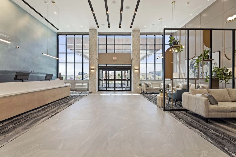 Sandman Signature Dallas Las Colinas Hotel & Suites 2