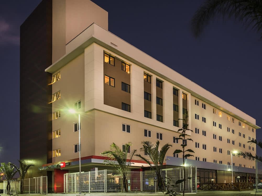 Ibis Porto Alegre Assis Brasil 1