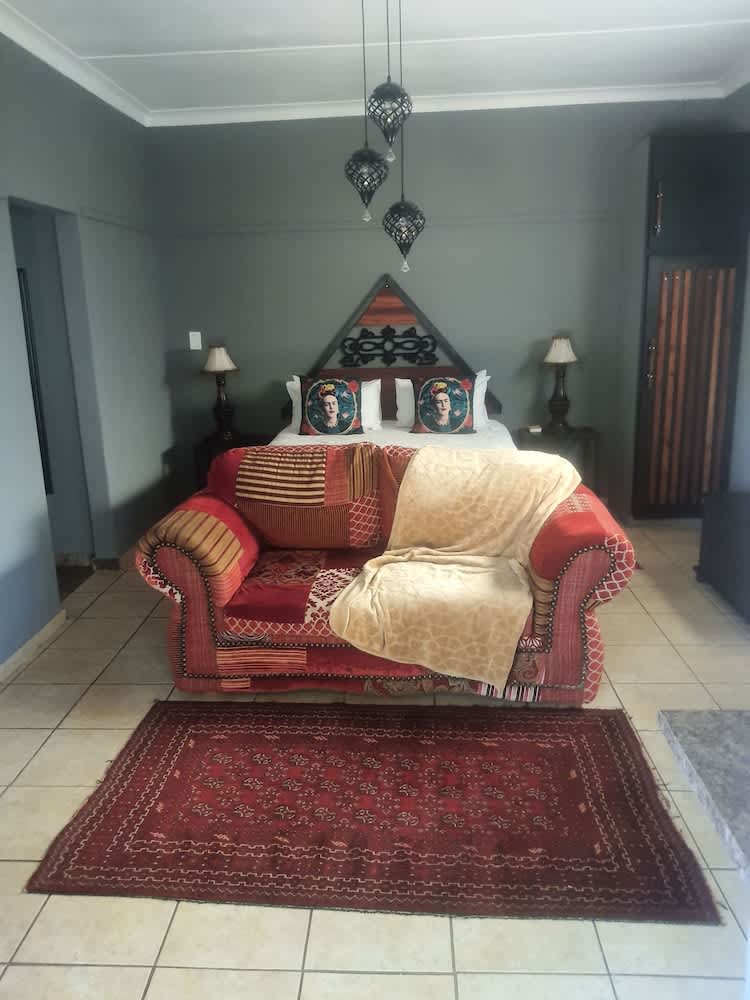 Africas Eden Guesthouse 1