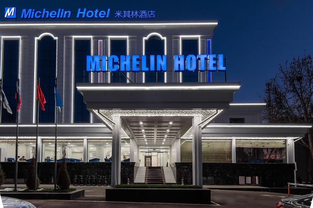 Michelin Hotel 1
