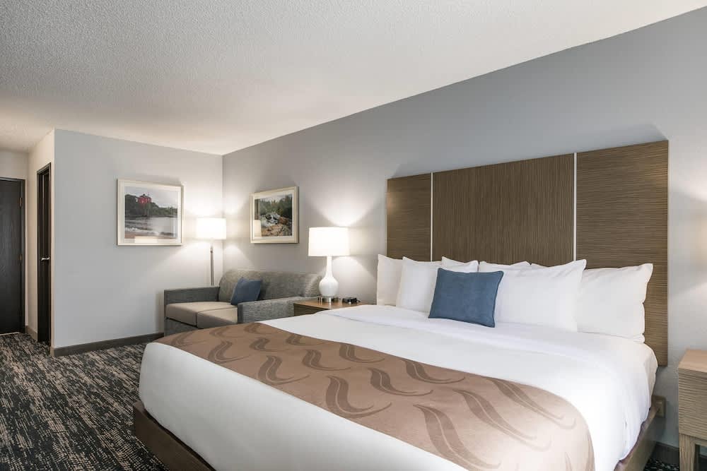 Quality Inn Marquette 1