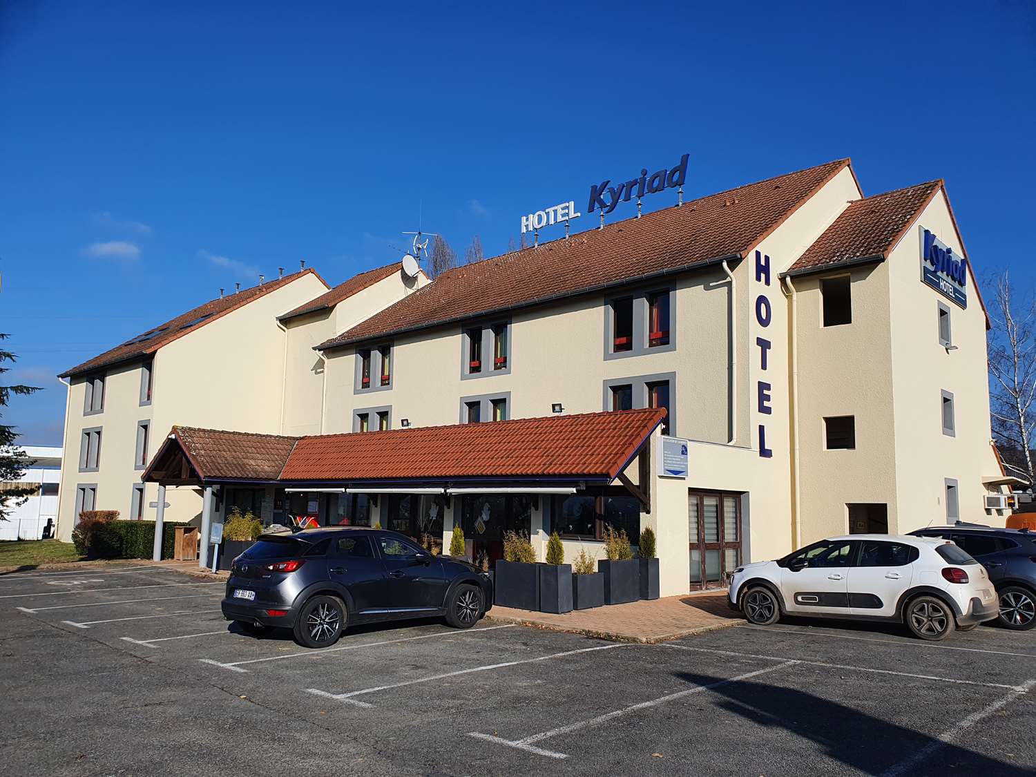 Kyriad Montluçon - Saint Victor 1