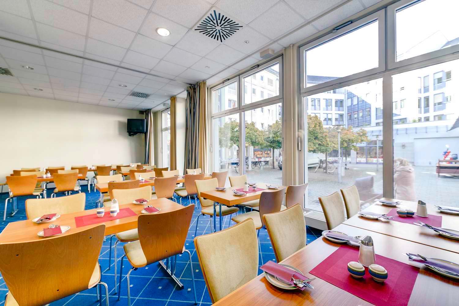Hotel Leipzig City Nord by Campanile 1
