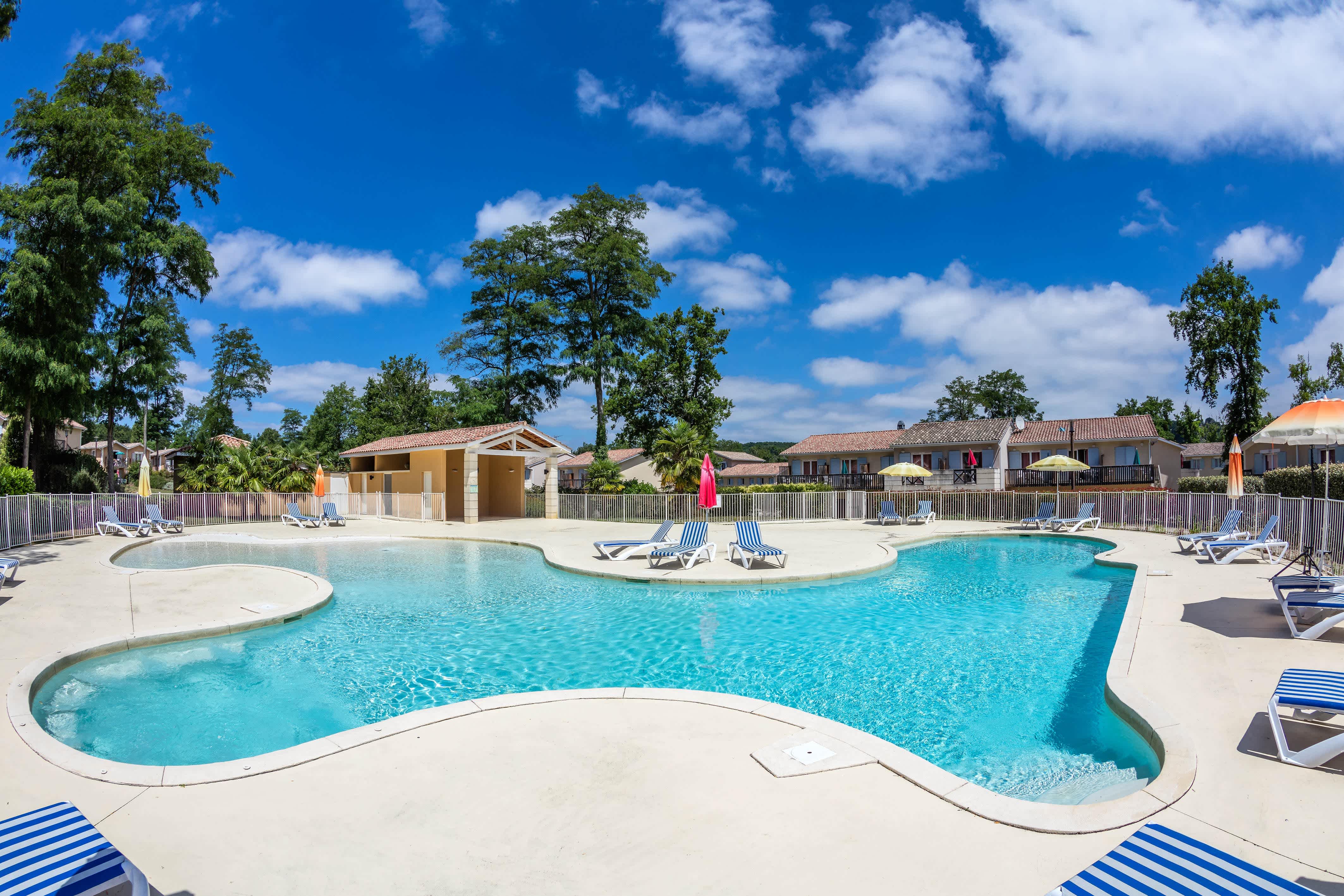 SOWELL HÔTELS Le Domaine du Golf d'Albret 2