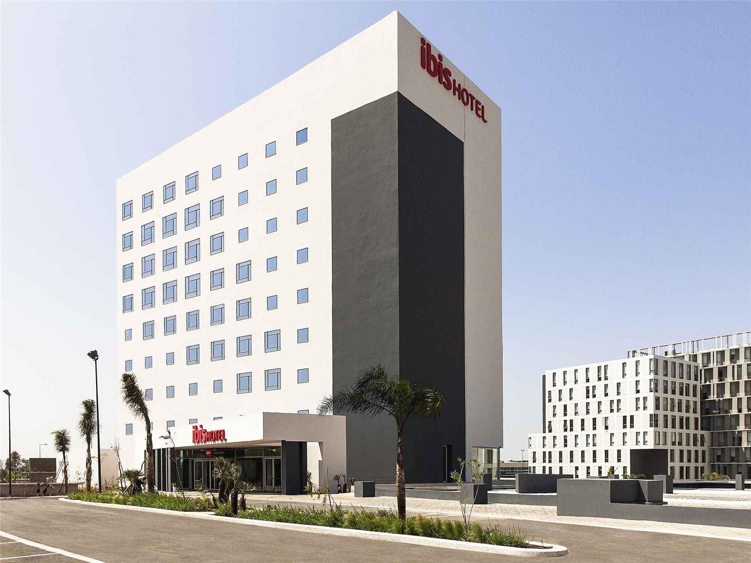 Ibis Casanearshore 1