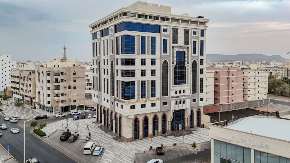 Lumian Hotel 1