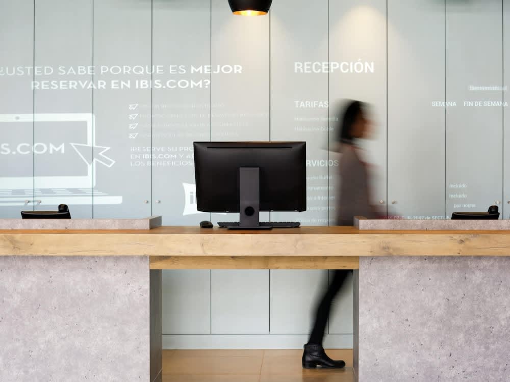 Ibis Irapuato 1