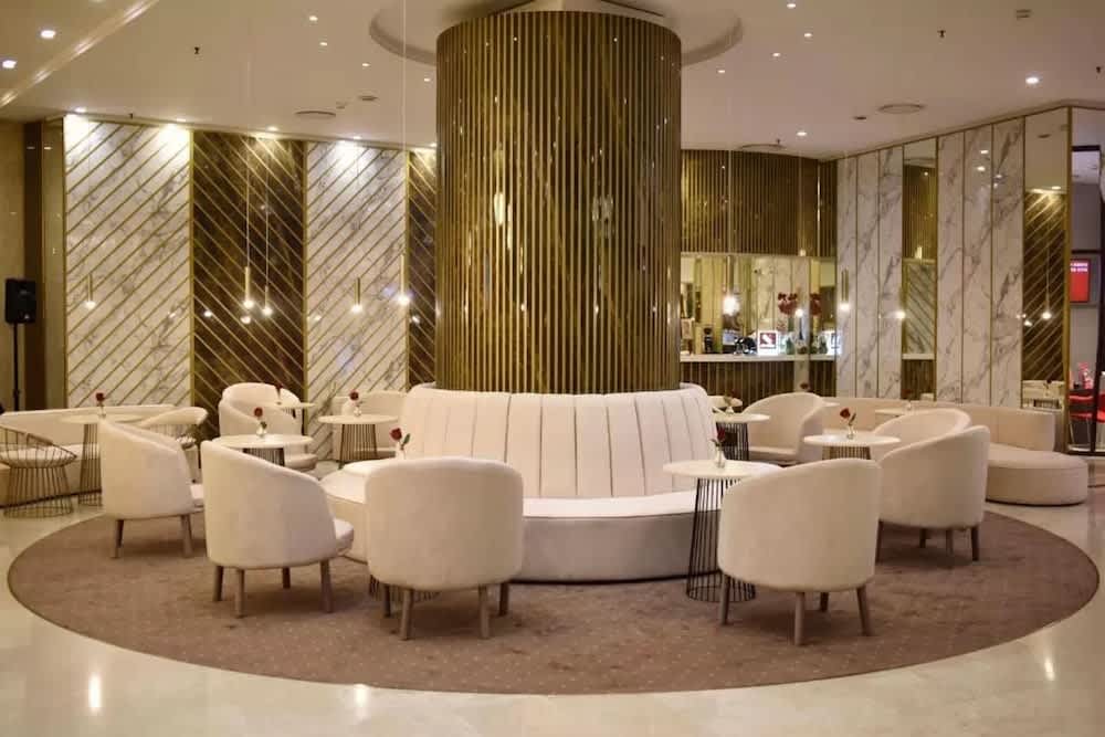 Grand Hotel Bucharest 2