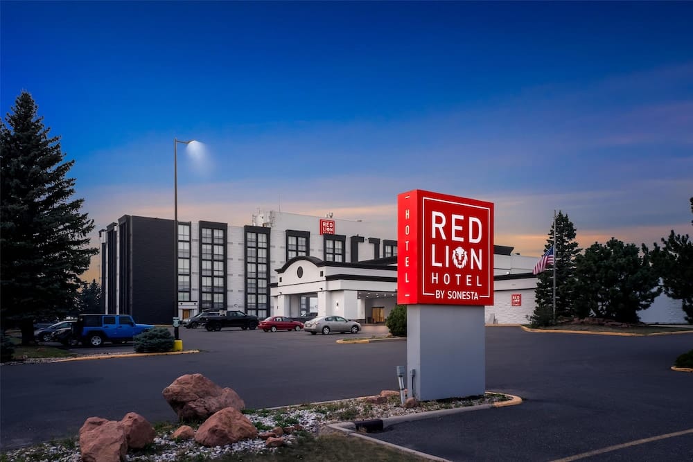 Red Lion Hotel & Conference Center Cheyenne 1