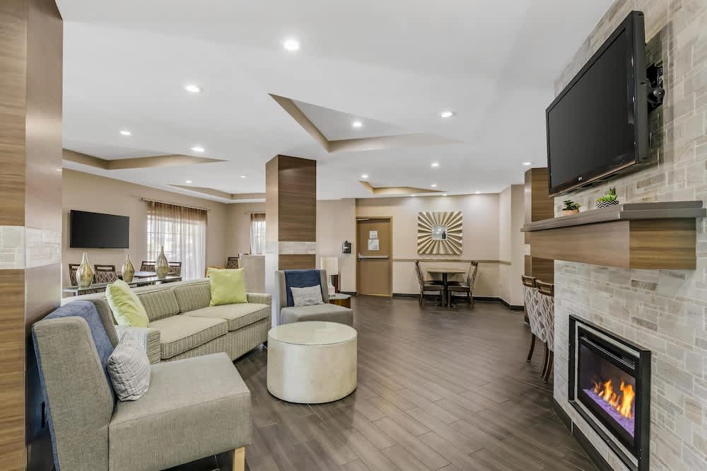 Best Western Plus Sanford Airport/Lake Mary Hotel 2