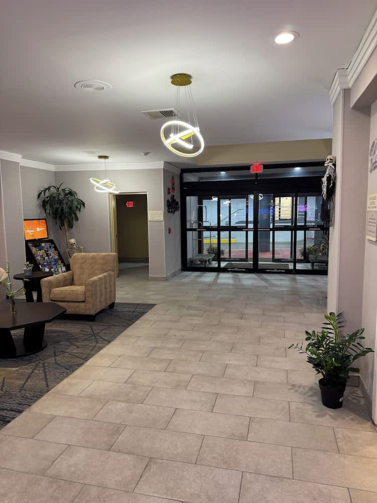 Regency Inn & Suites New London, Mystic 2