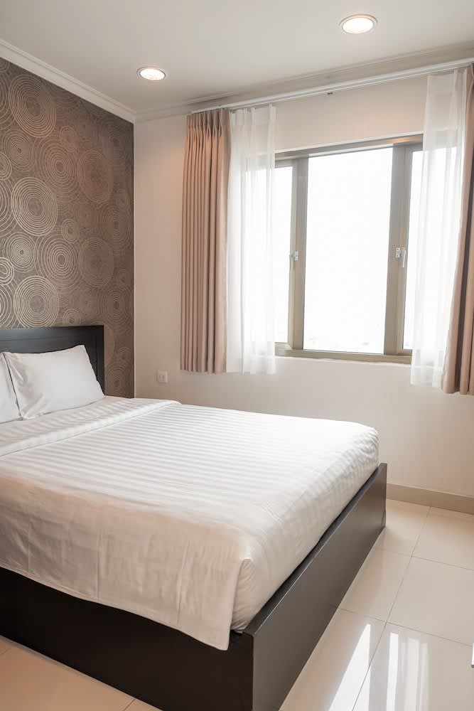 Mayfair Suites 2