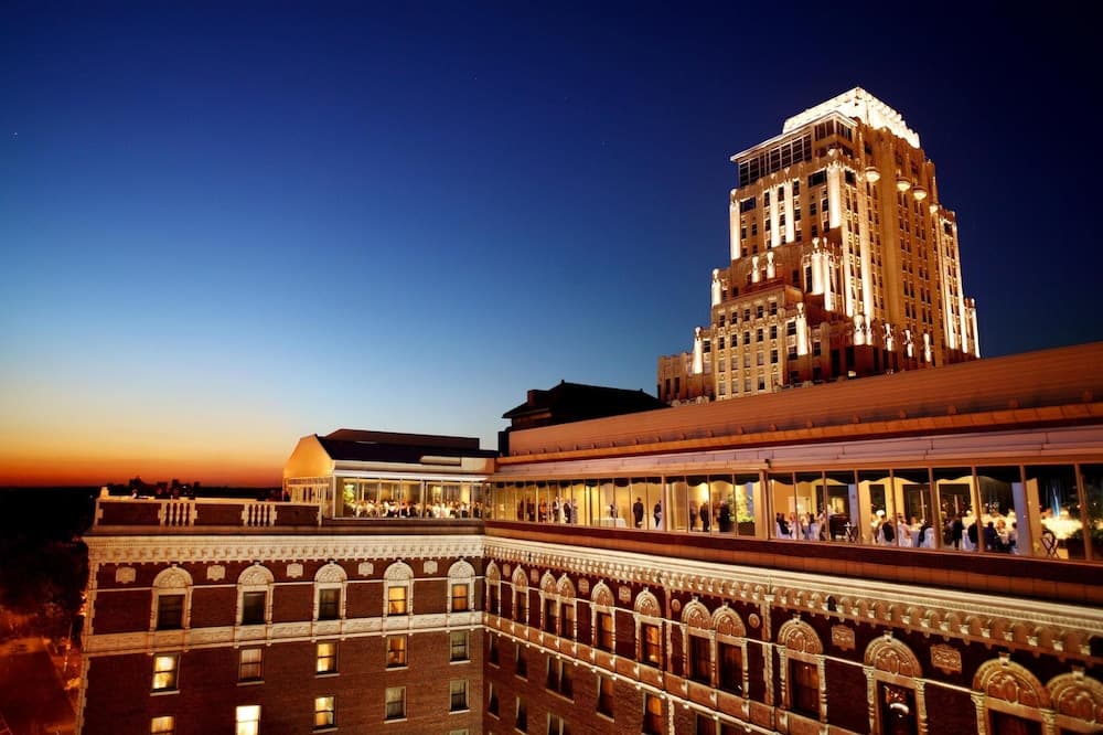The Royal Sonesta Chase Park Plaza St Louis 1