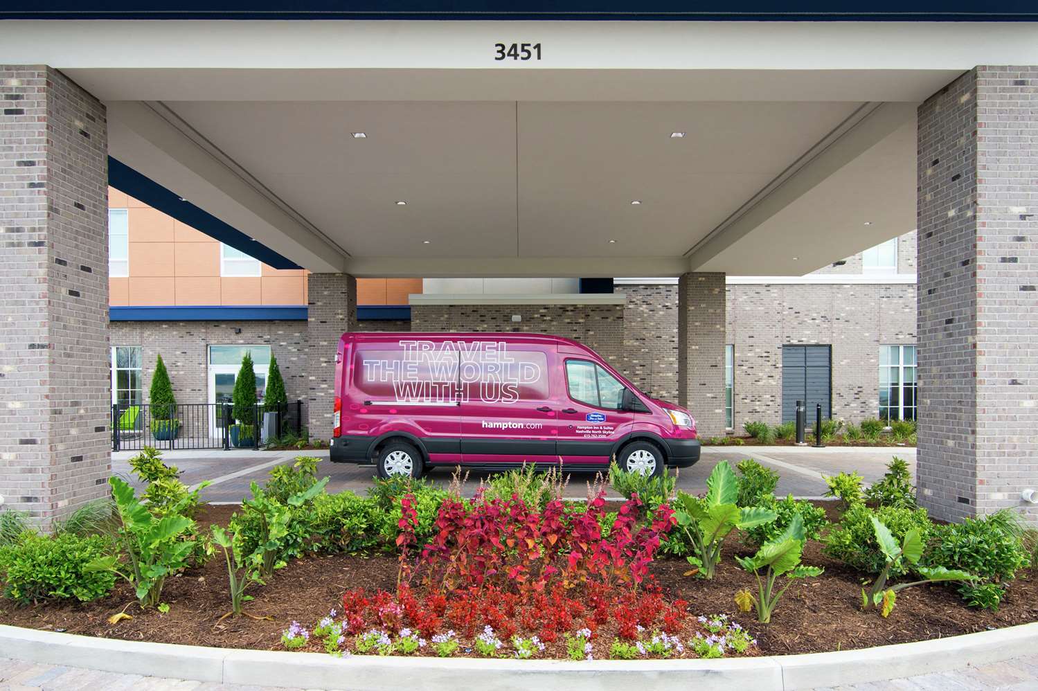 Hampton Inn & Suites by Hilton Nashville North Skyline 2