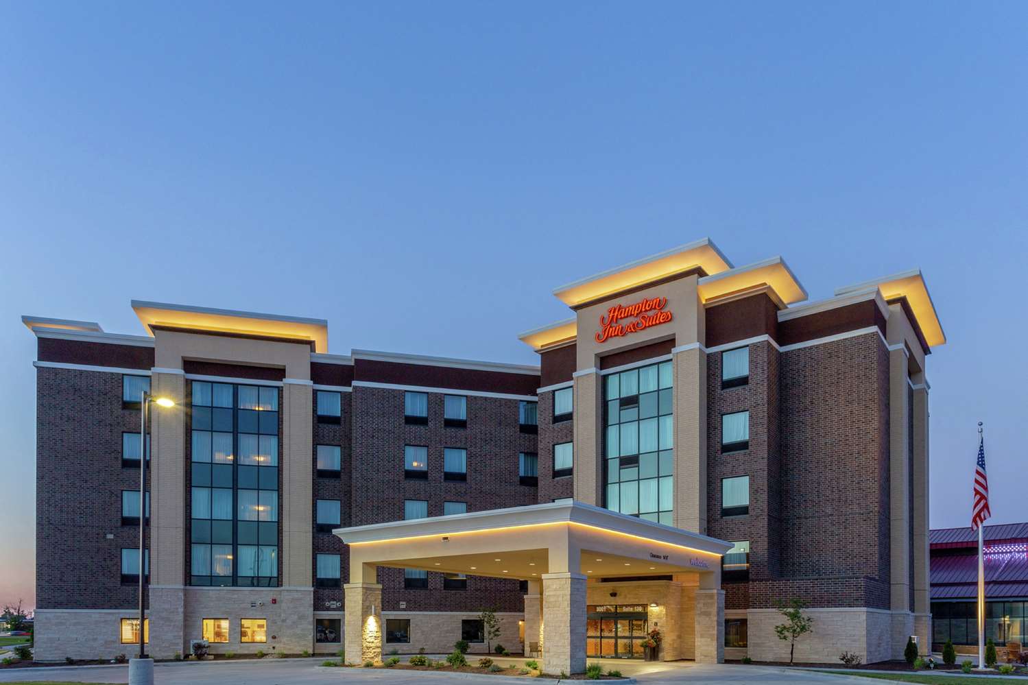 Hampton Inn & Suites Burlington 2