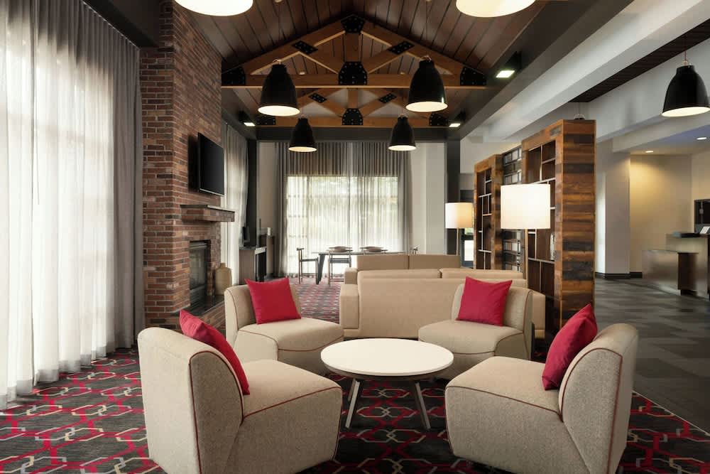 Fairfield by Marriott Inn & Suites Chattanooga 2