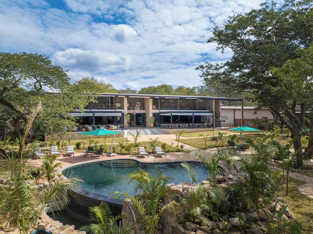 Waterfalls Lodge 1