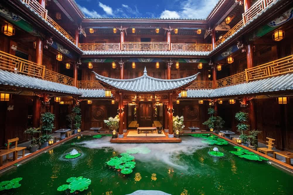 Spirited Silky Inn 1