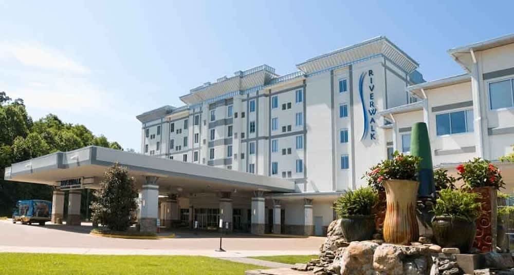 Riverwalk Casino Hotel 1