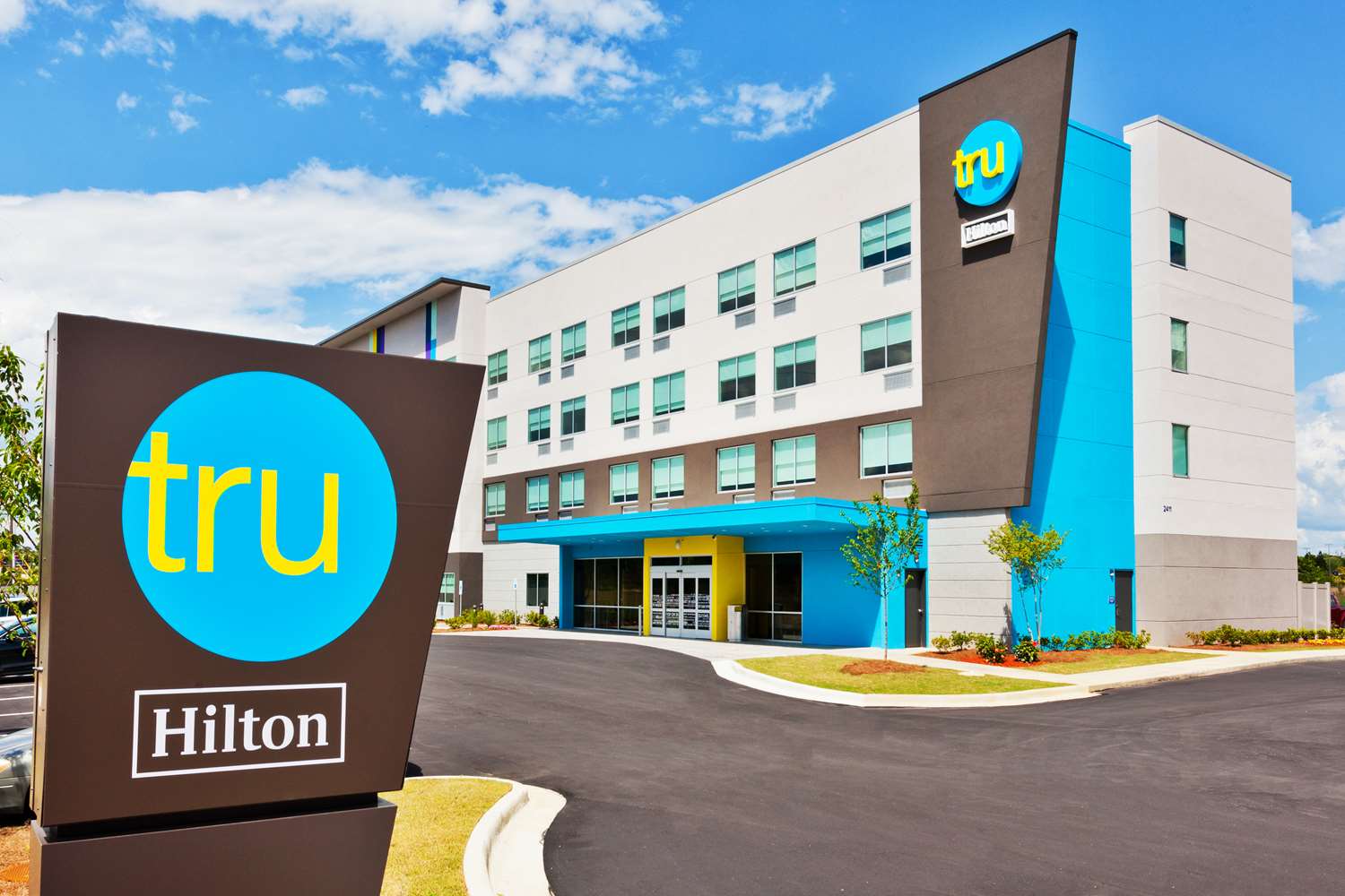Tru by Hilton Auburn 2